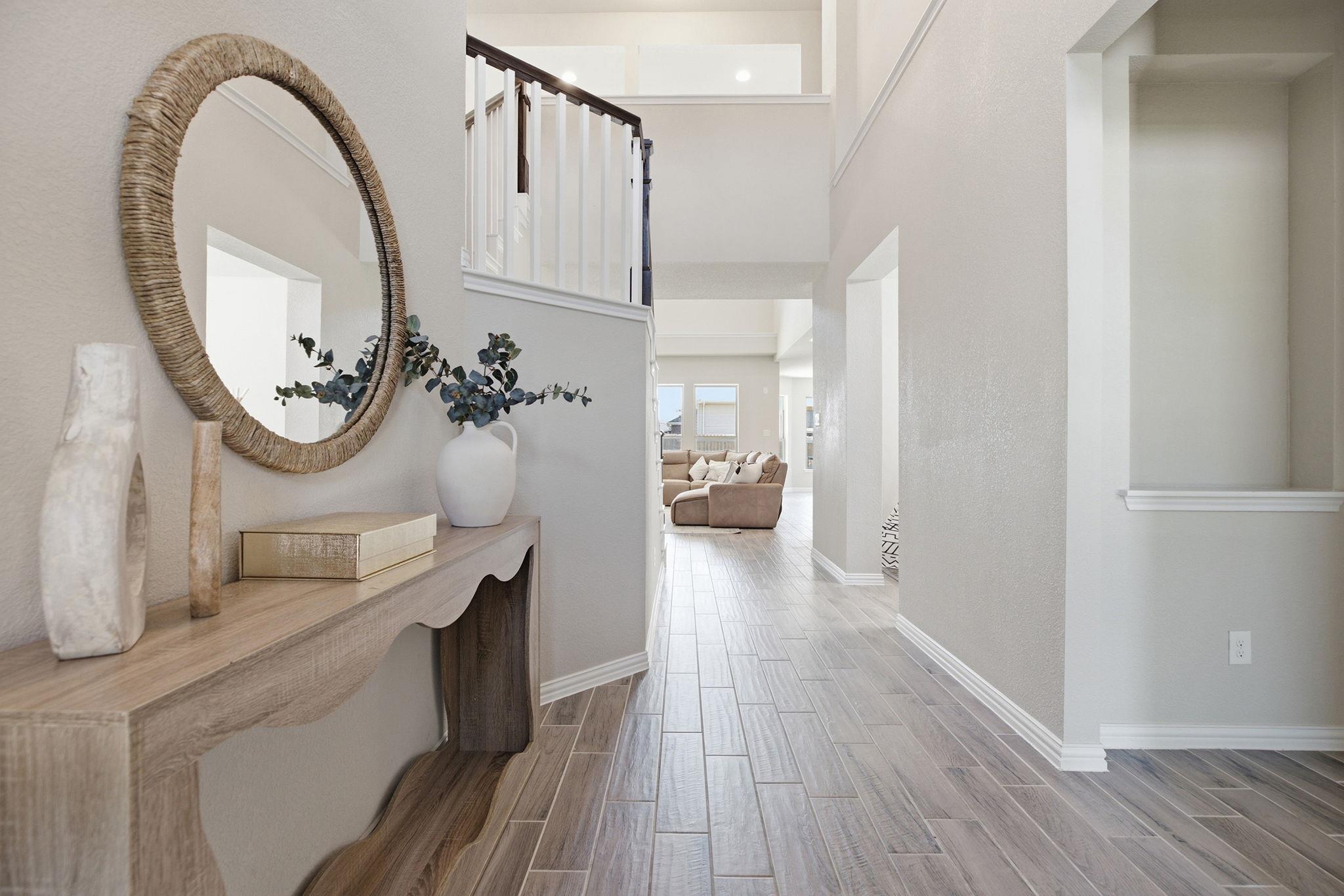 Entrance Foyer at 3113 Hidalgo Loop