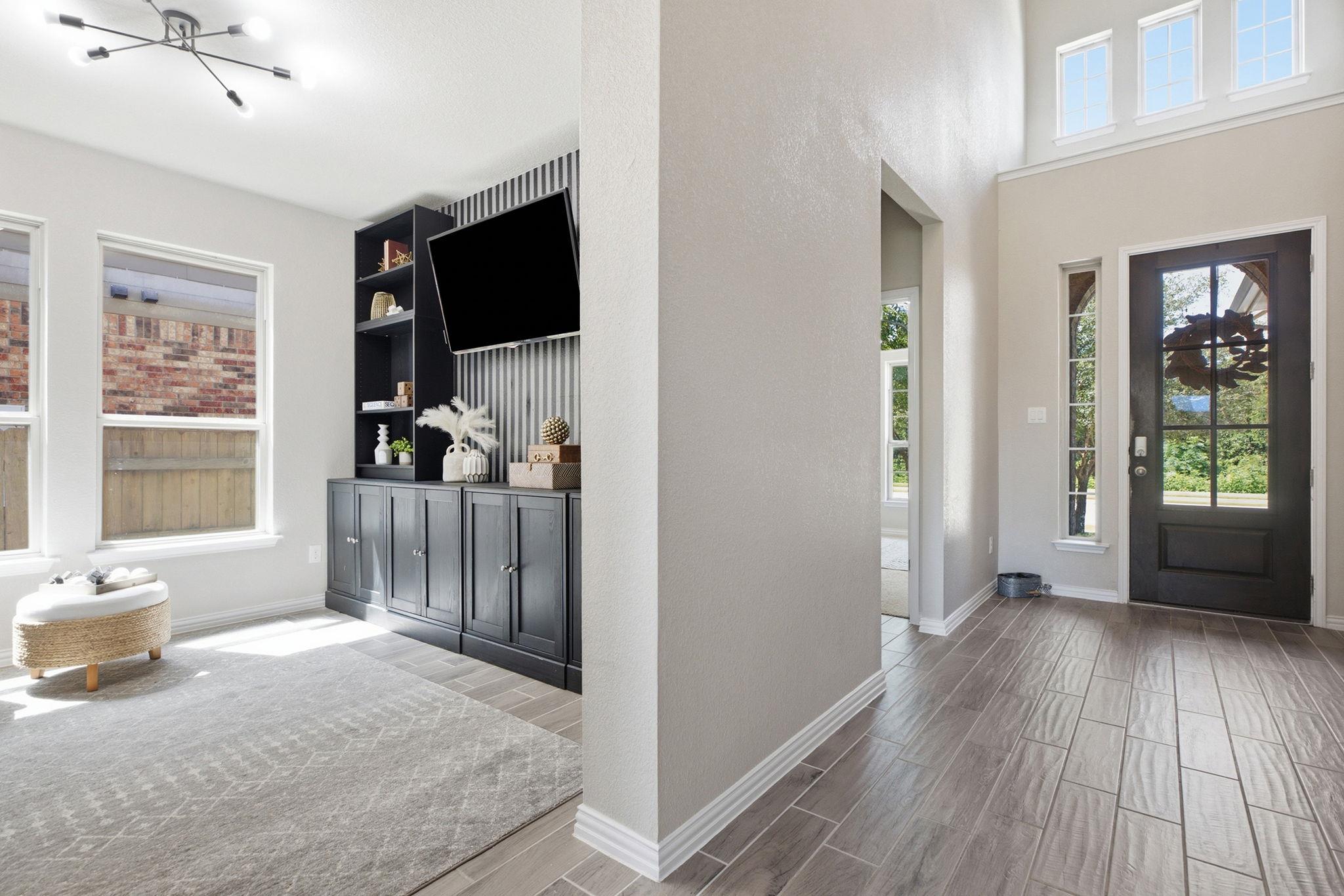 Entrance Foyer at 3113 Hidalgo Loop