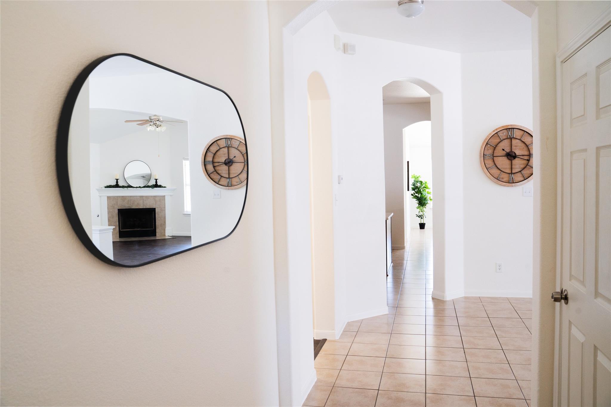 Entrance Foyer at 4498 Heritage Well Ln